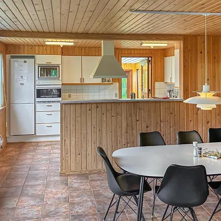 Awesome In Vaeggerlose With Wifi Bøtø By