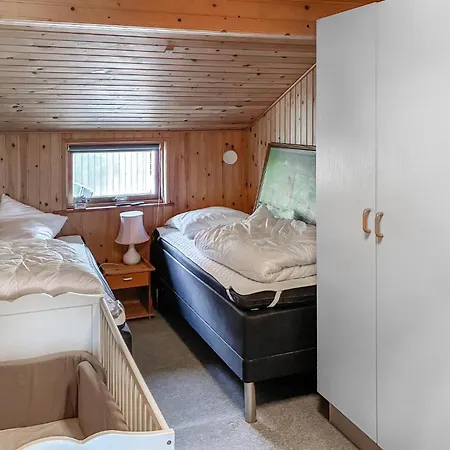 Awesome In Vaeggerlose With Wifi Holiday home