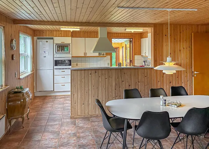 Awesome In Vaeggerlose With Wifi Bøtø By