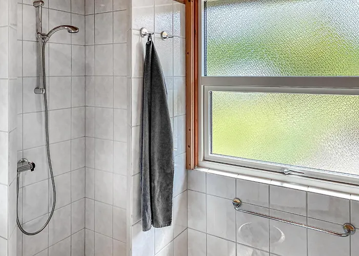 Awesome In Vaeggerlose With Wifi * Bøtø By